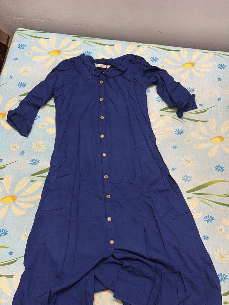 Blue Kurta And White Leggins With Pocket For Women