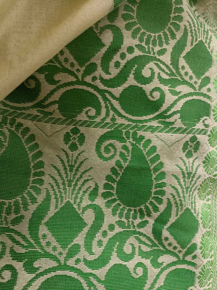 Green &amp; Ivory Patterned Fabric