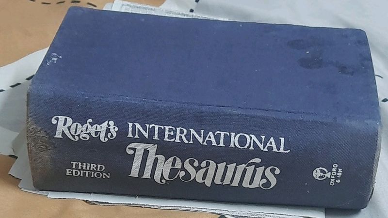 ROGET&#39;S INTERNATIONAL THESAURUS.