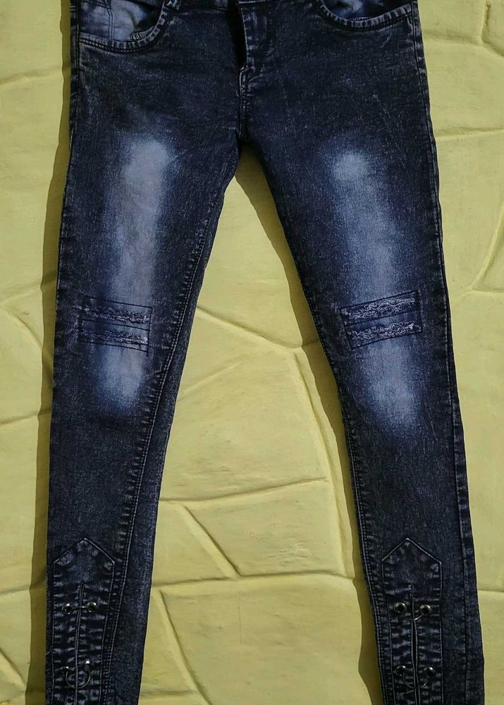 Stylish Dark Wash Jeans