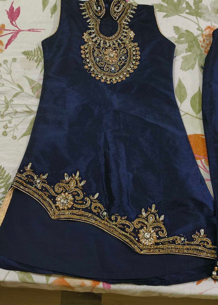 Embellished New Kurti Pant Set For 3 Year Girl