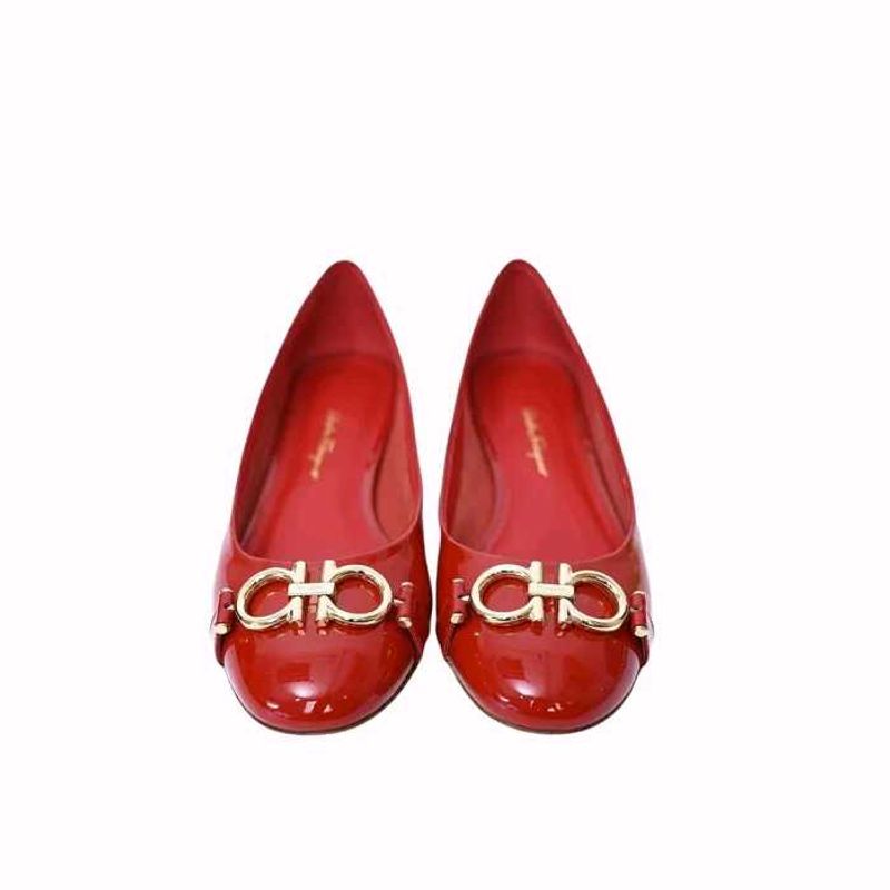 maroon Ferragamo