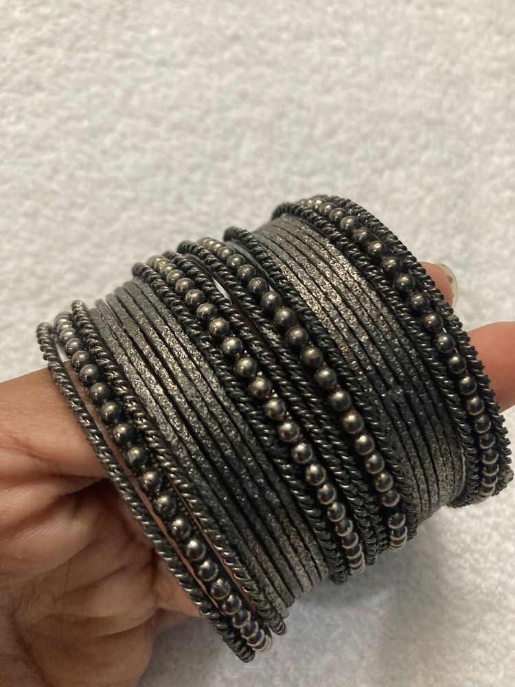 Black Metal Bangle