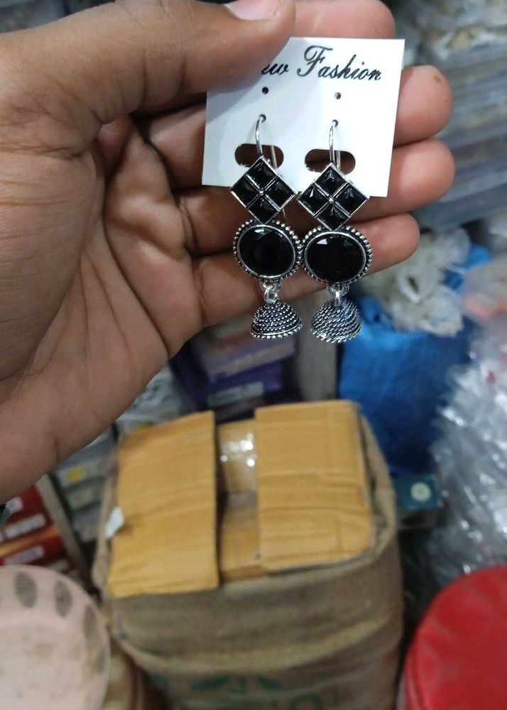 Trendy Black Jhumka Earrings