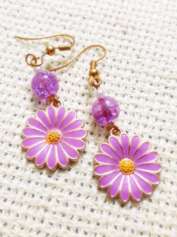 Purple alluring earrings- SET OF 6 Brand New earri
