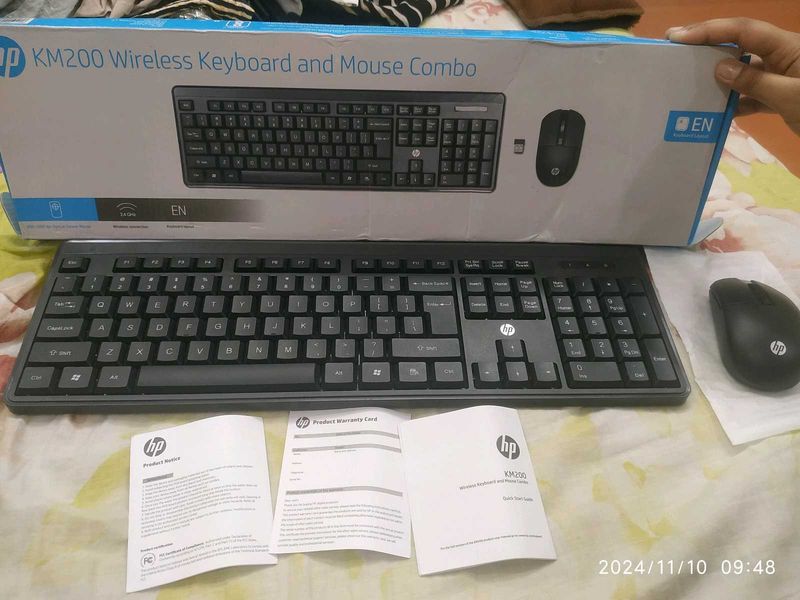 HP KM200 Wireless Keyboard Mouse Combo