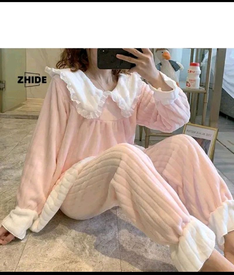 New/Unused Korean Fluffy Woolen Cord Set