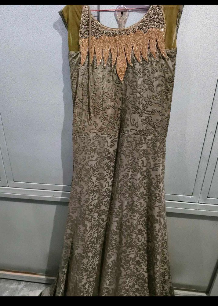 Bodyfit Gown