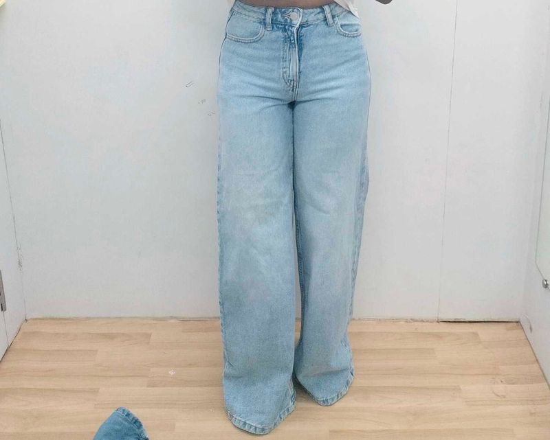 Light Wash Wide Leg Jeans