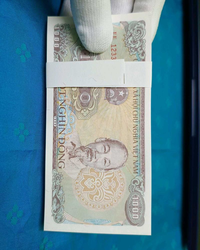 Vietnam 1000 Dong Complete Serial Bundle 100 Notes