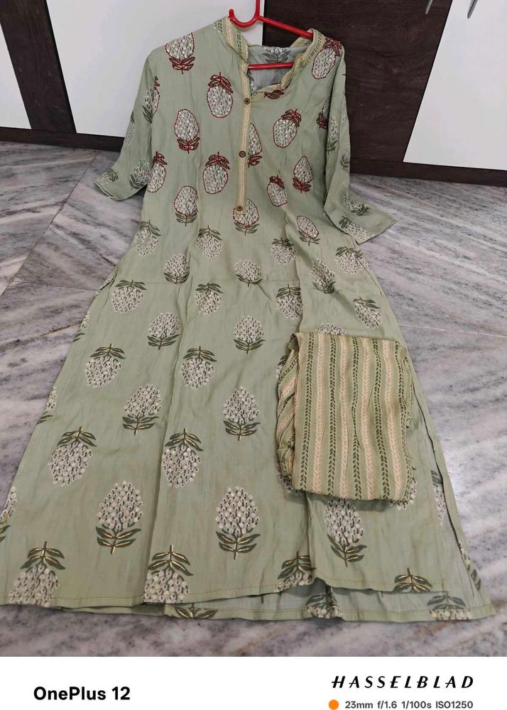 Katha Work Kurti Pant
