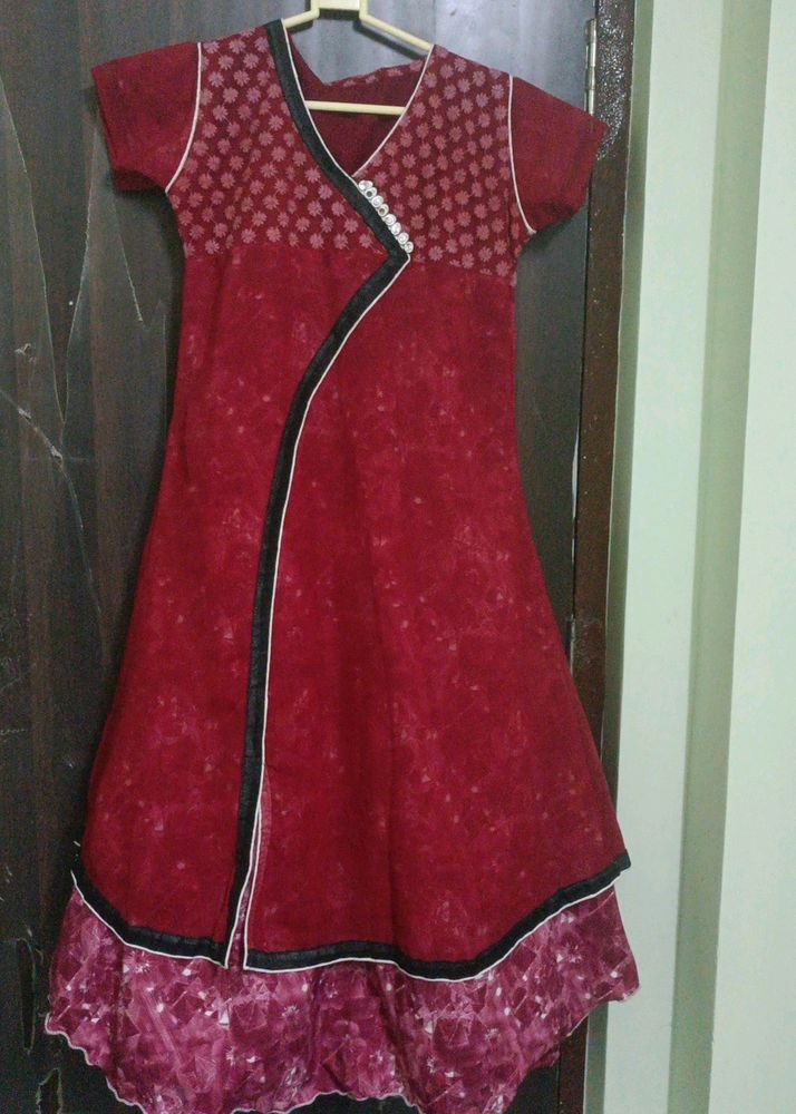 Georgette Chikenkari Kurti With L Size.