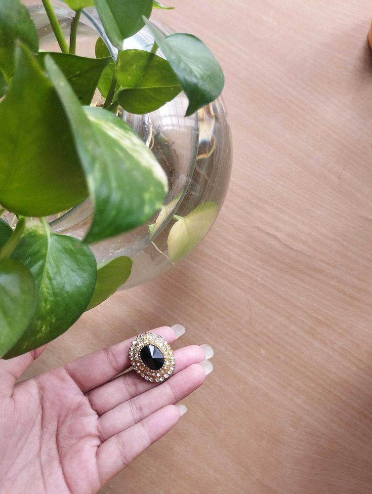 Elegant Black Stone Ring