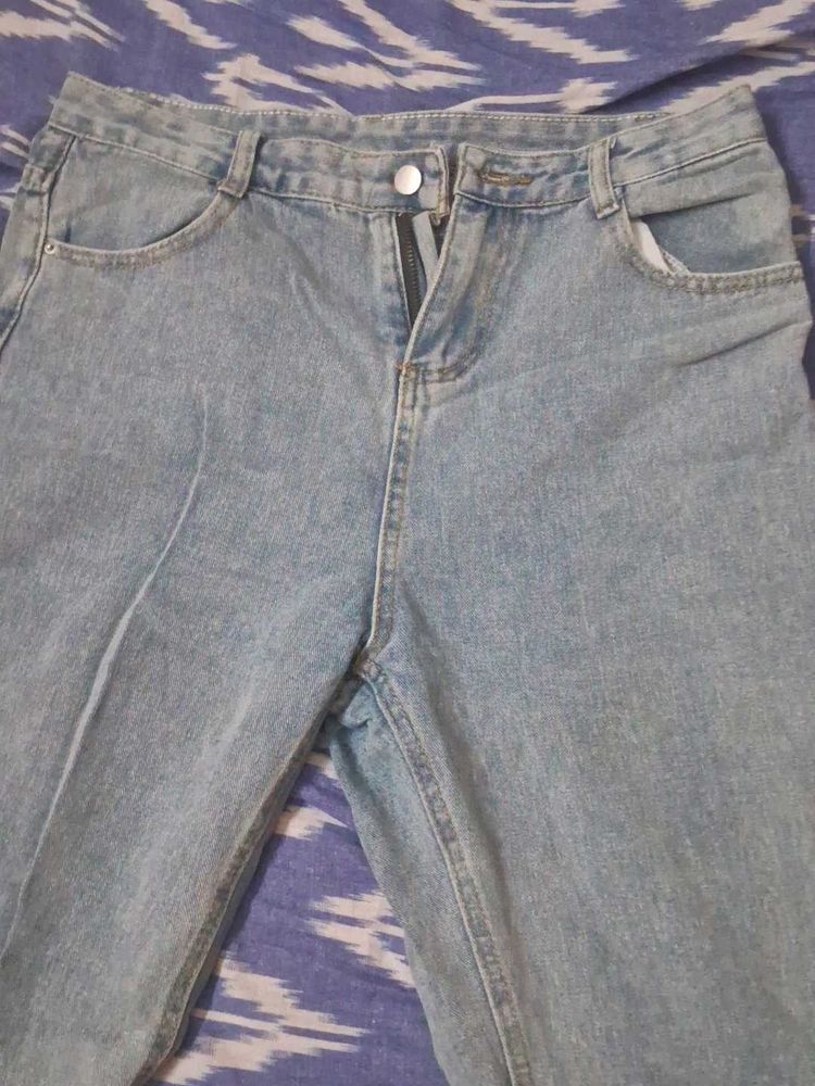 Urbanic Light Denim Jeans