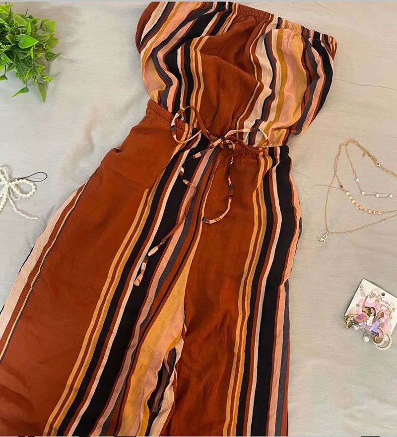 American Eagle Jumpsuit (30-34bust)