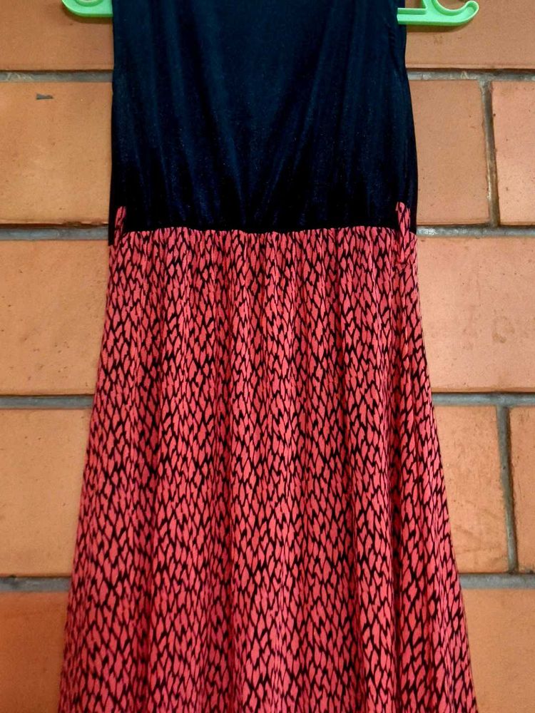 Chic Black &amp; Pink Party Dress