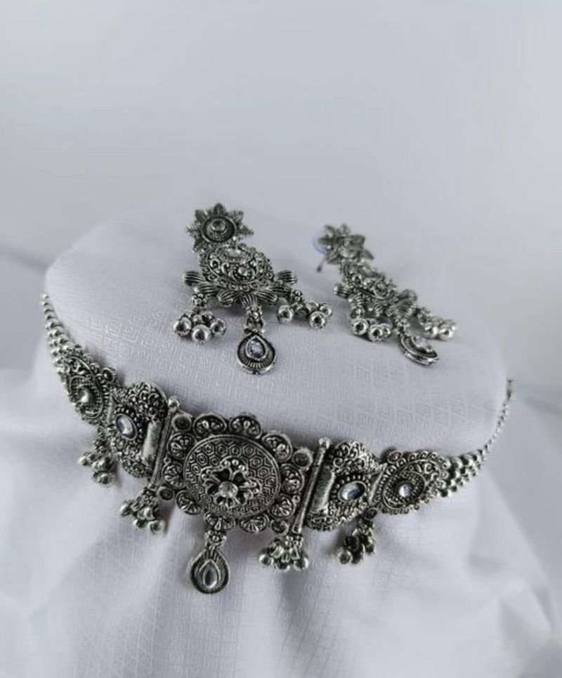 Oxidized Silver Necklace &amp; Earring Set