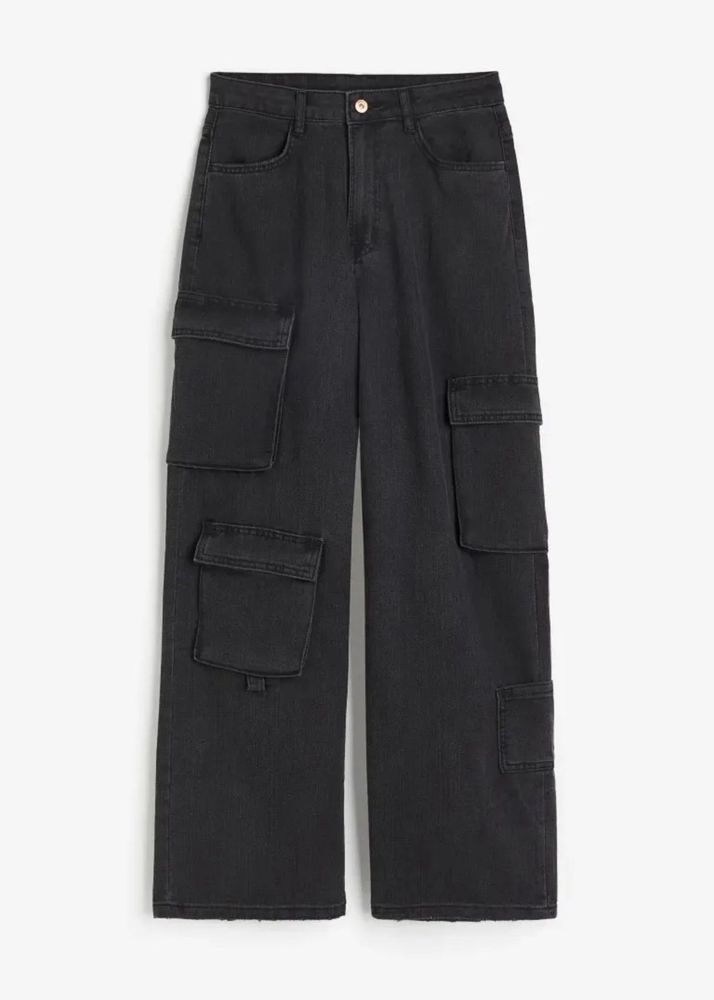 Black Cargo Jeans