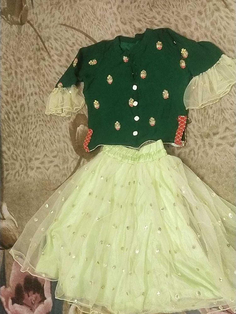 Beautiful Party Wear Dress For 3- 6 Years Girl