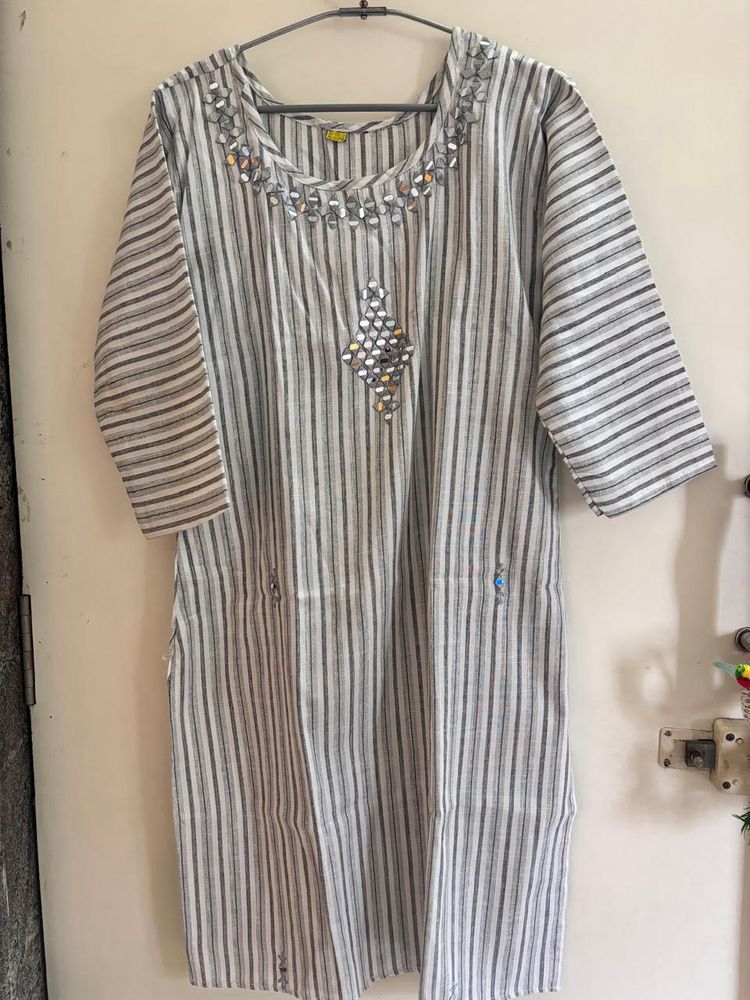 Striped Mirror Kurti