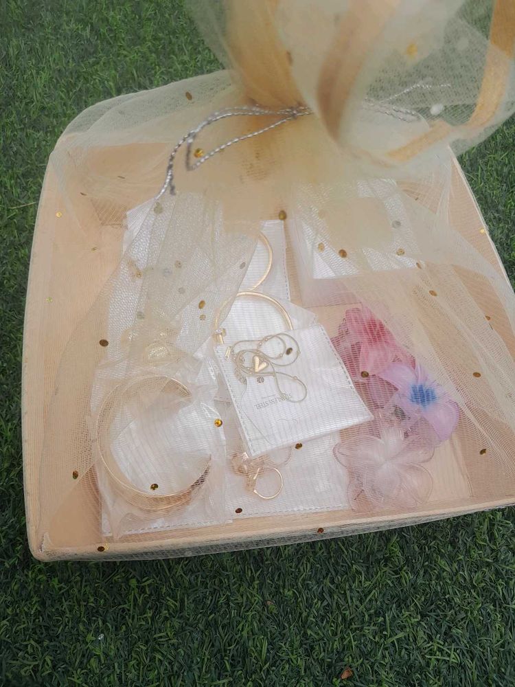Jewellery Hamper