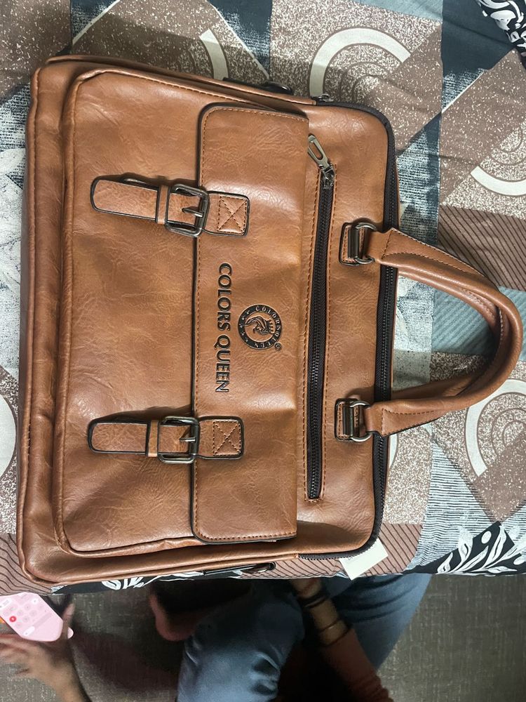 Colors Queen Laptop Bag