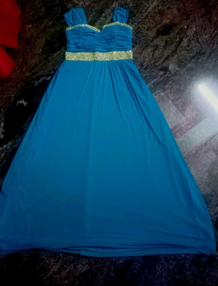Elegant Blue Evening Gown