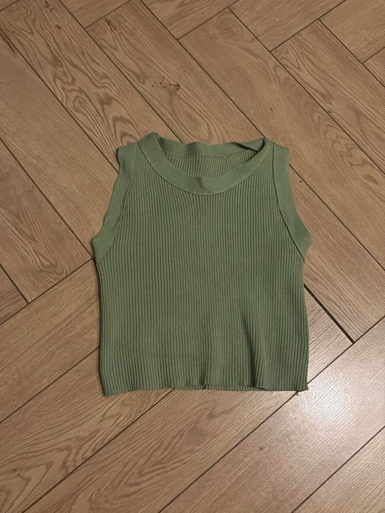 Green Tank Crop Top