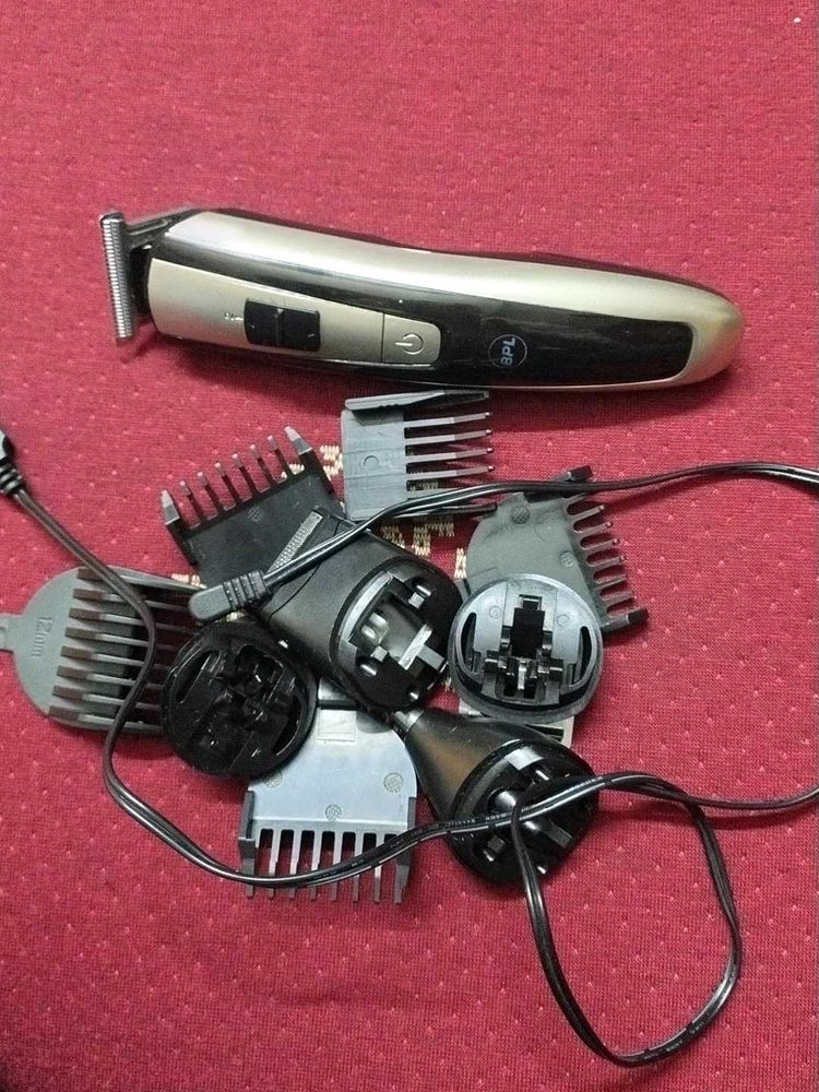 Non Working Trimmer With All Accessories