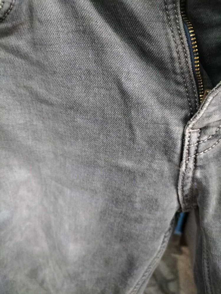 Shadow Fade Slim Jeans