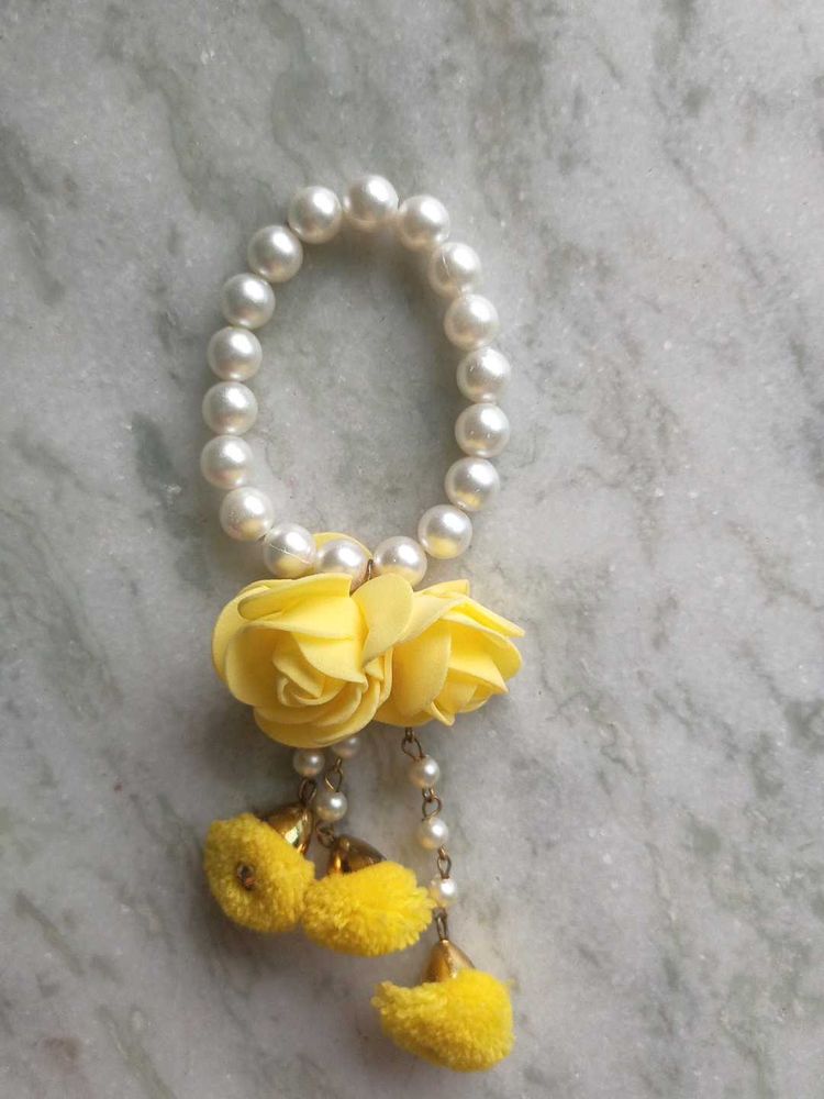 Hathphool Bracelet 🌕⭐💛