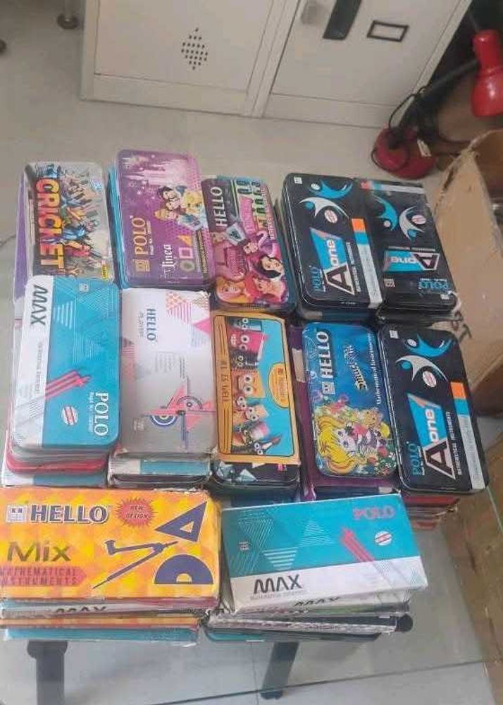 Vintage Pencil Boxes - 50 Pcs Lot