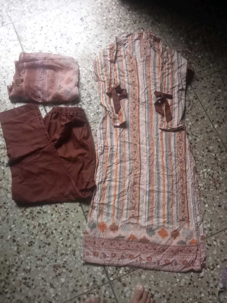 Vintage Brown &amp; White Striped Salwar Kameez Set