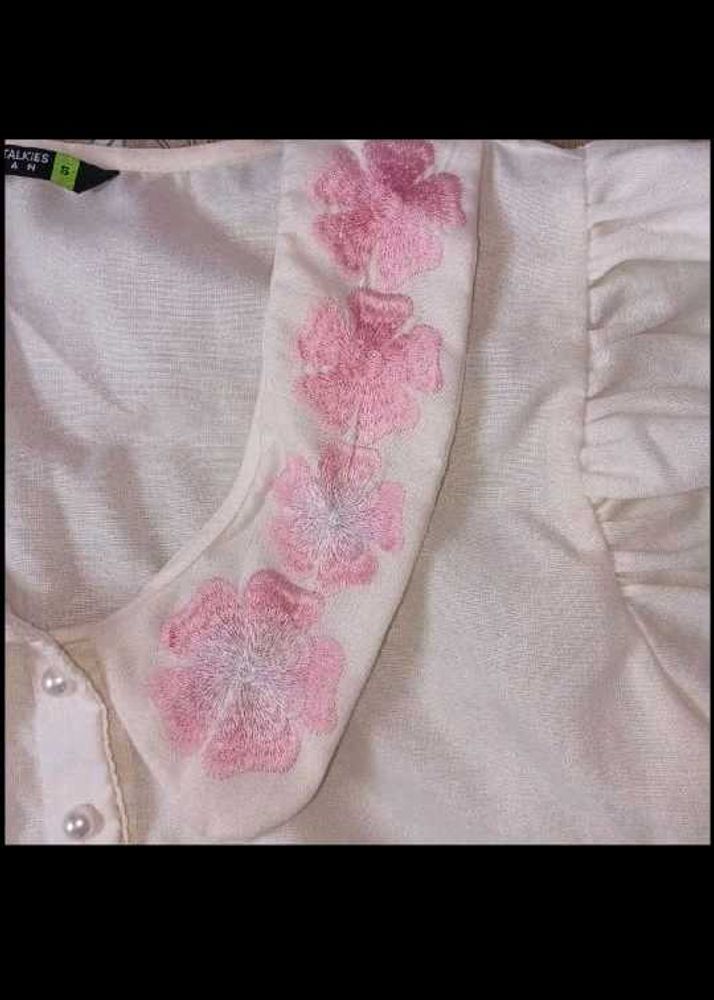 White Puff Top