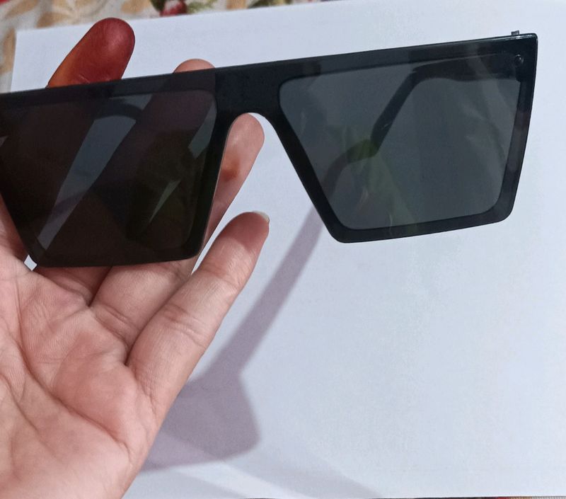 Black goggles for men 🤓😎
