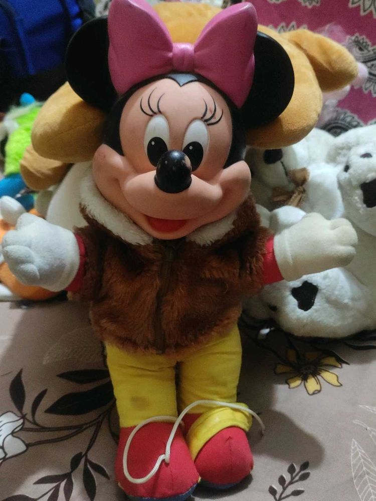 Minnie Mouse &amp; Doll Combo