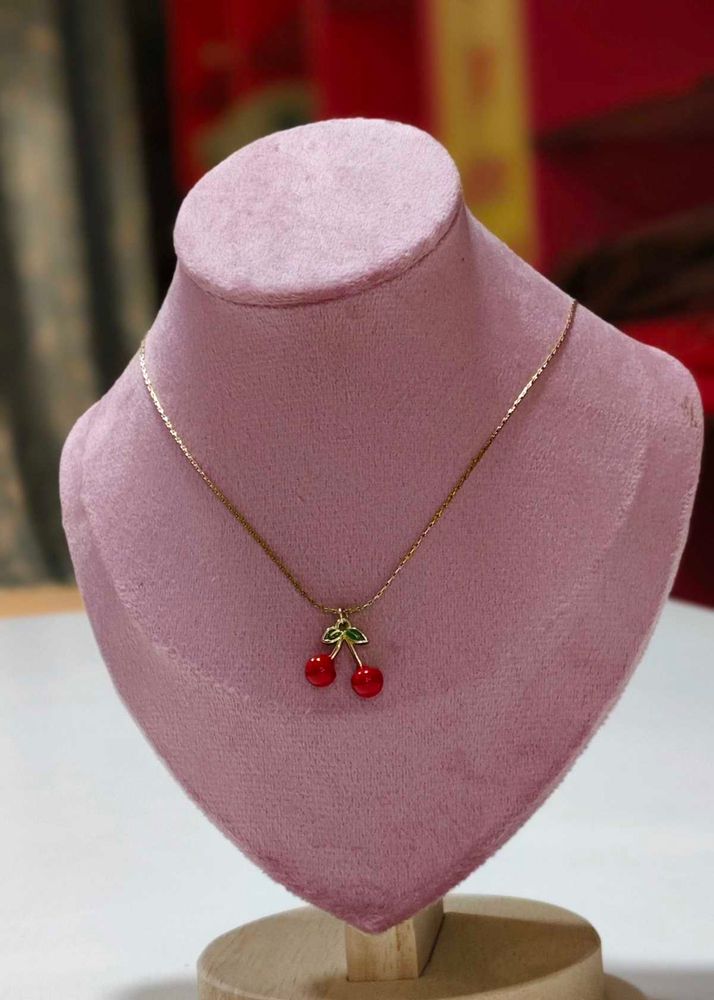 CUTE CHERRY NECKLACE 🍒