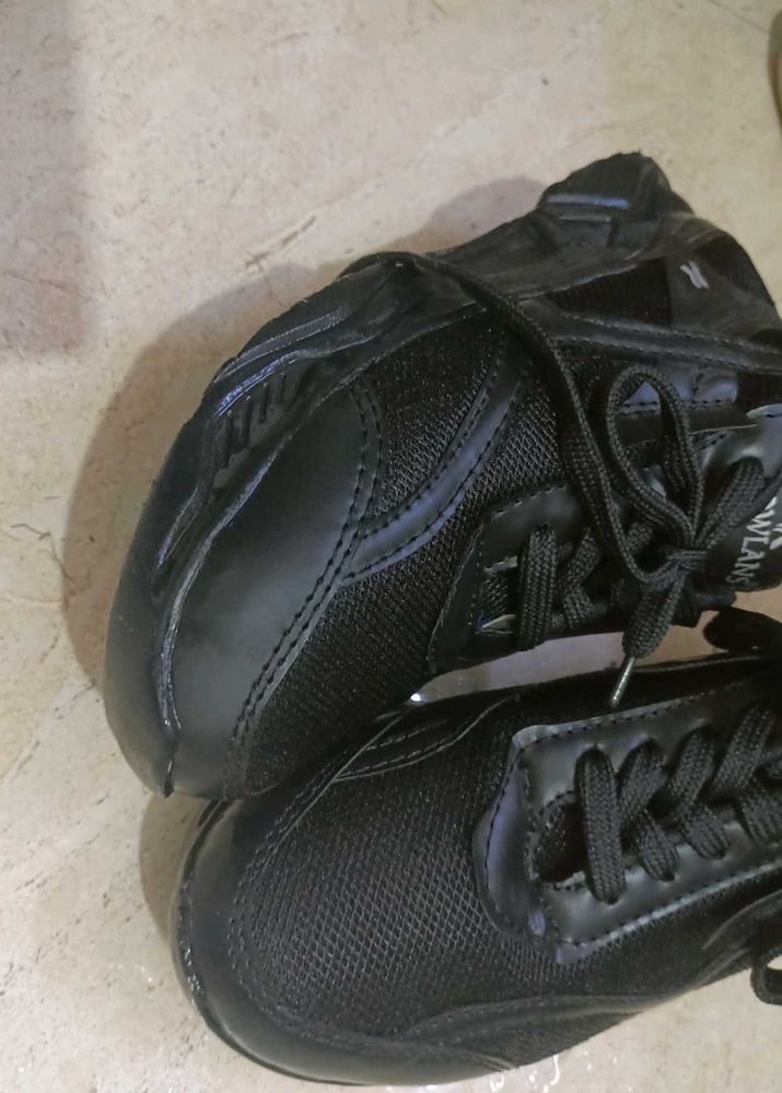 Black Sneakers