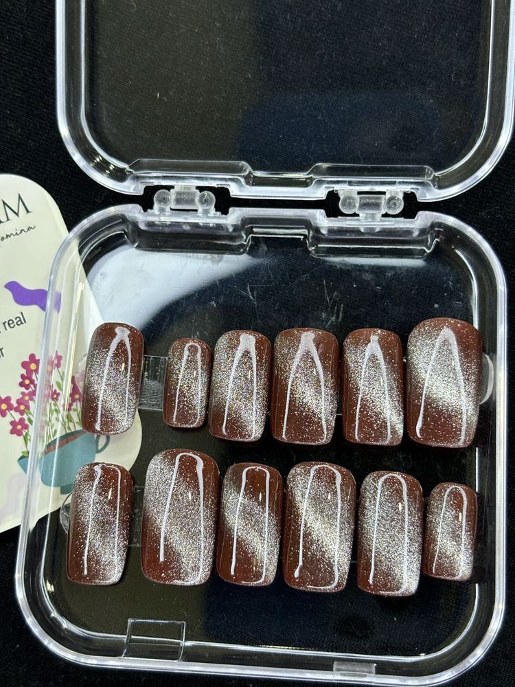 Brown Cat Eye Press-On Nails