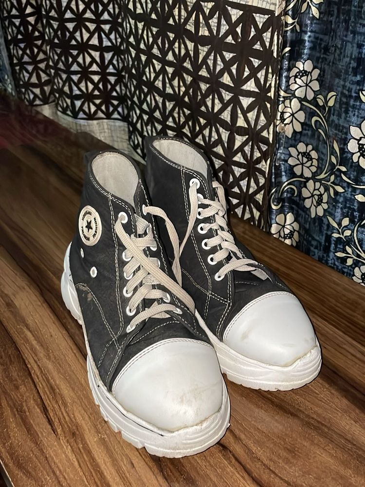 Vintage Platform High-Top Sneakers