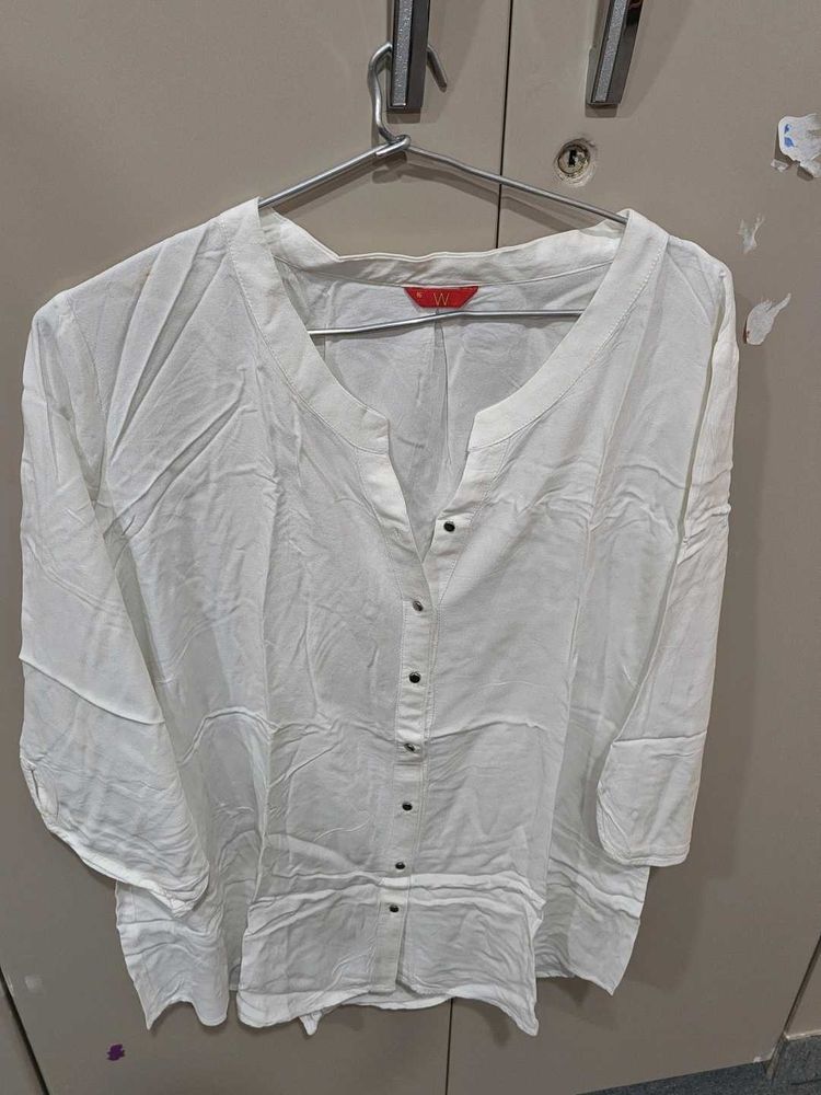 White 3/4 Sleeve Button-Down Top