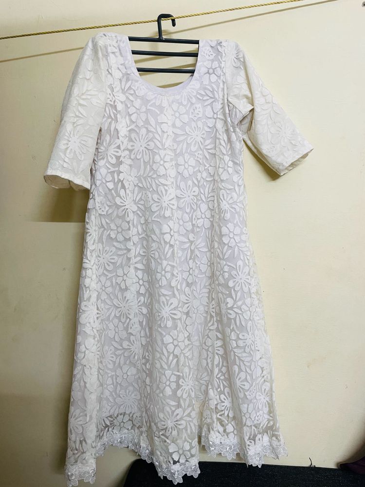 Elegant White Floral Lace Dress