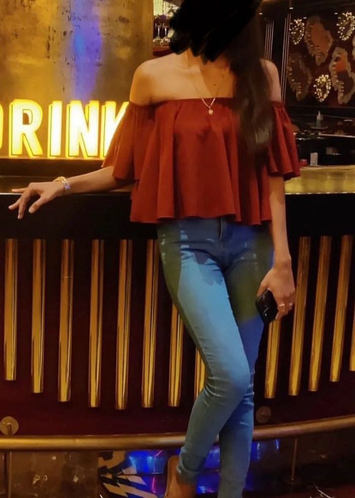 Off Shoulder Crop Top