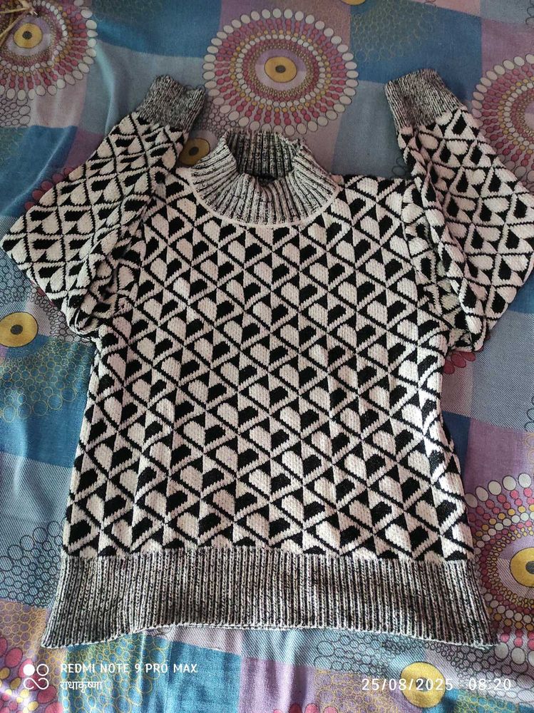 Beautiful Korean top