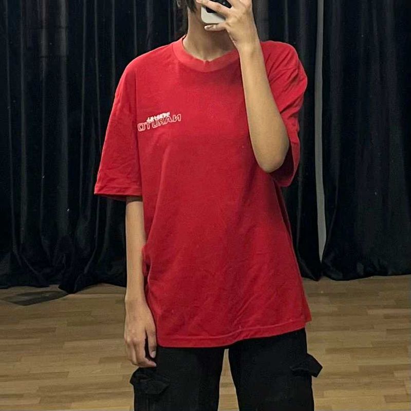 Red Naruto Graphic Tee. (Unisex)