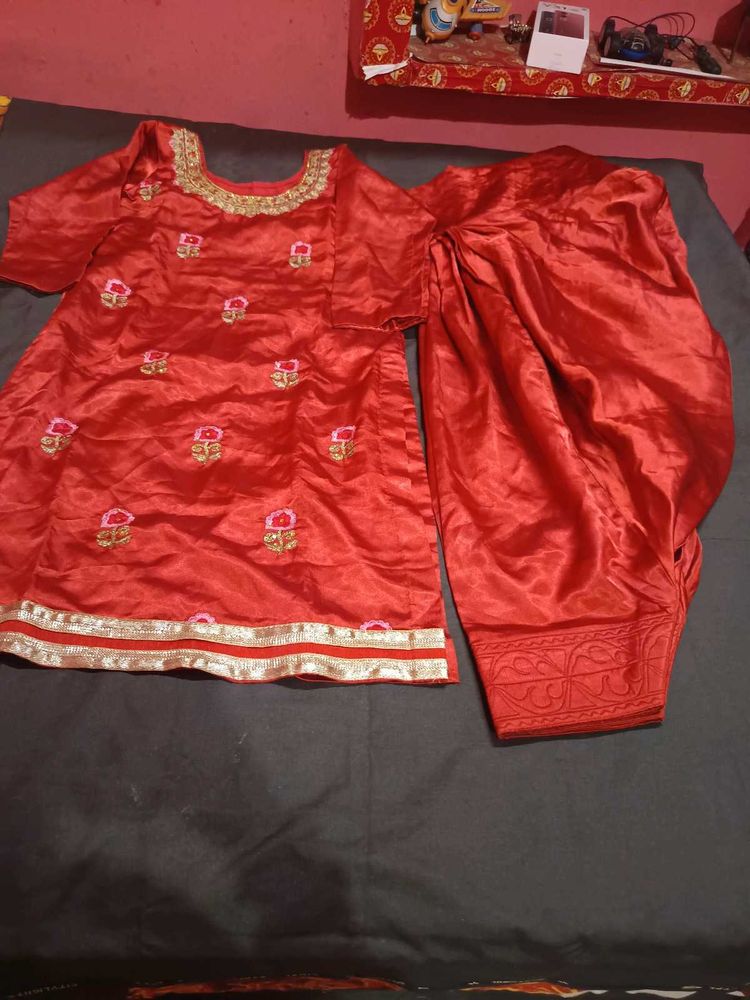 Red Embroidered Kurta Set