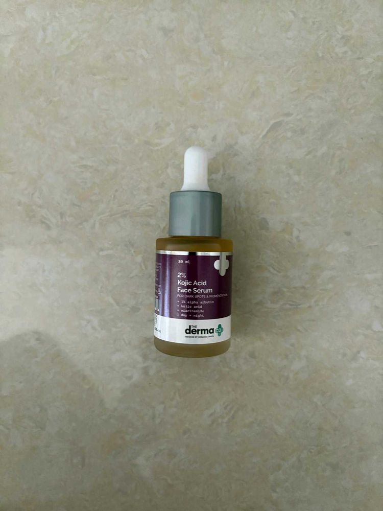 The Derma Co Face Serum