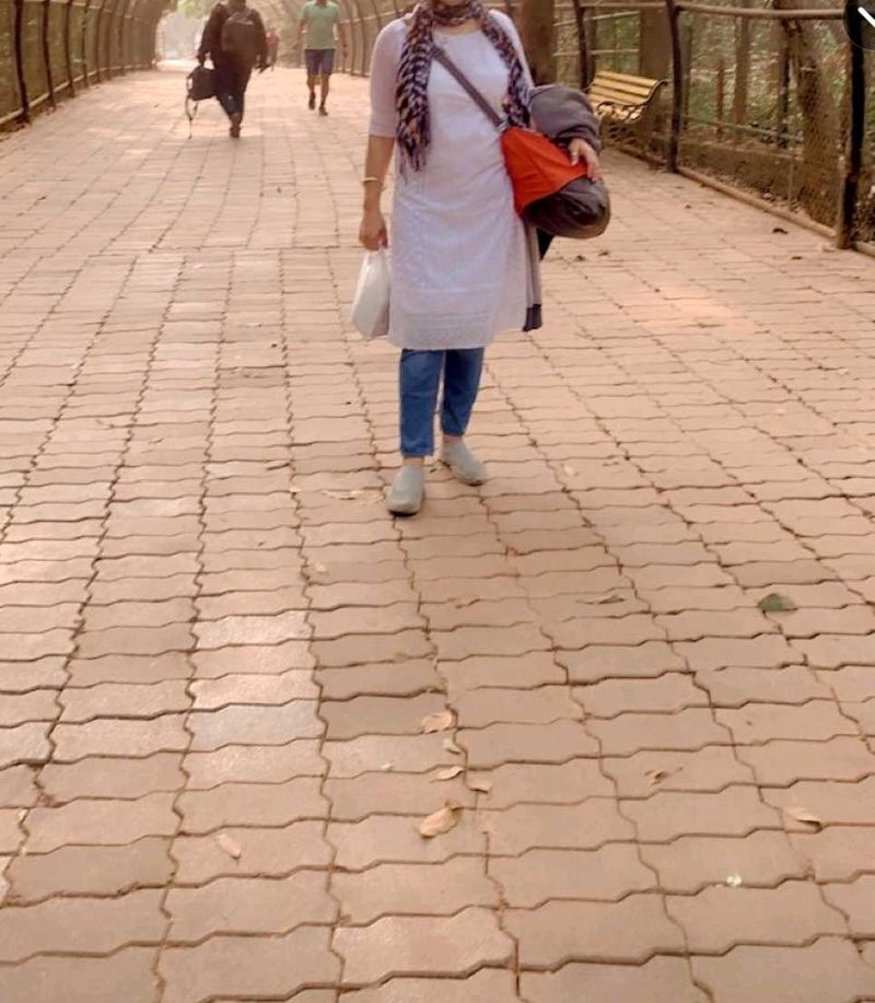 white chikankari kurta
