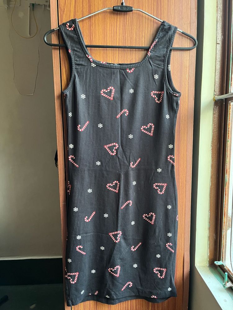 Thrifted short christmas themed dress