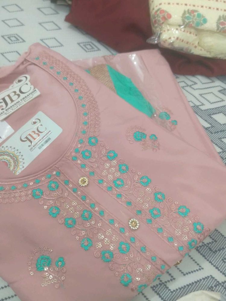 Embroidered Kurta Set